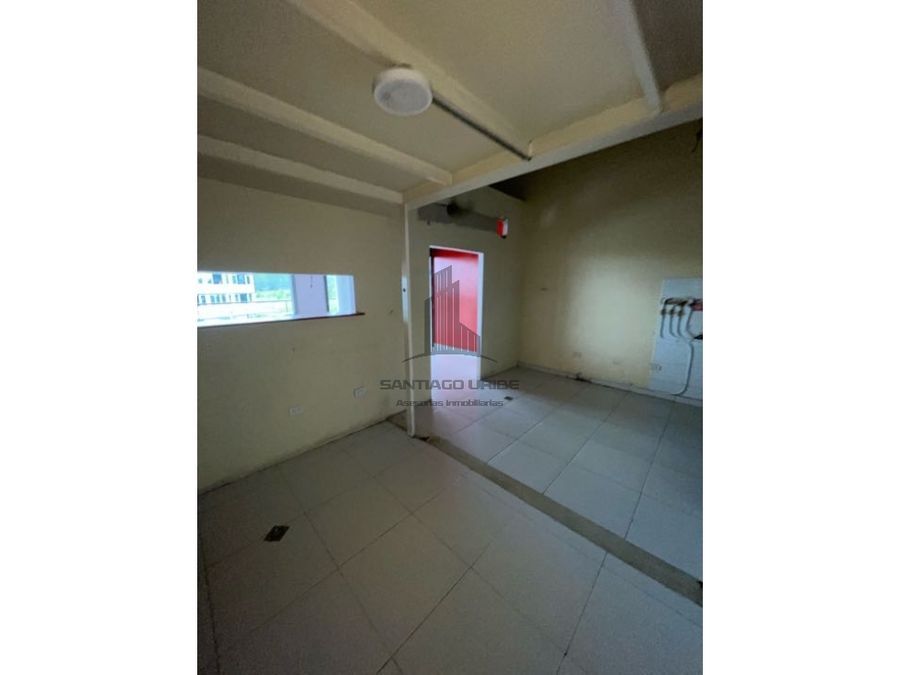 Local en Arriendo - Galicia, 70,0 m² (foto 8) — CREBI