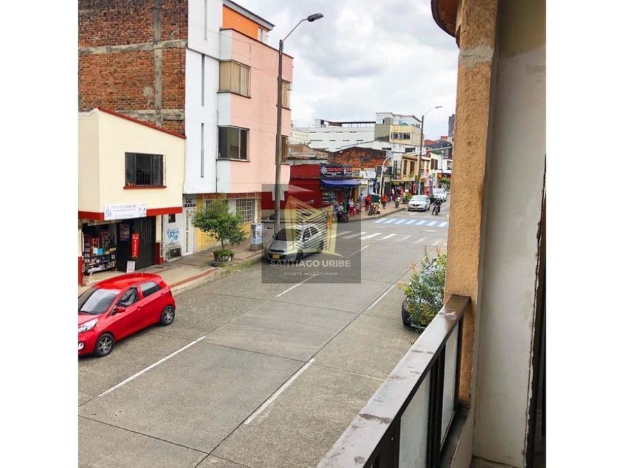 Edificio en Venta - Sector Parque La Libertad, Calle 13, 256,0 m² (foto 9) — CREBI