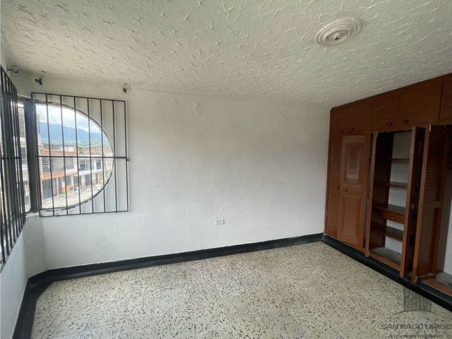 Multifamily en Venta - Buenos Aires, Calle 42, 234,0 m² (foto 9) — CREBI