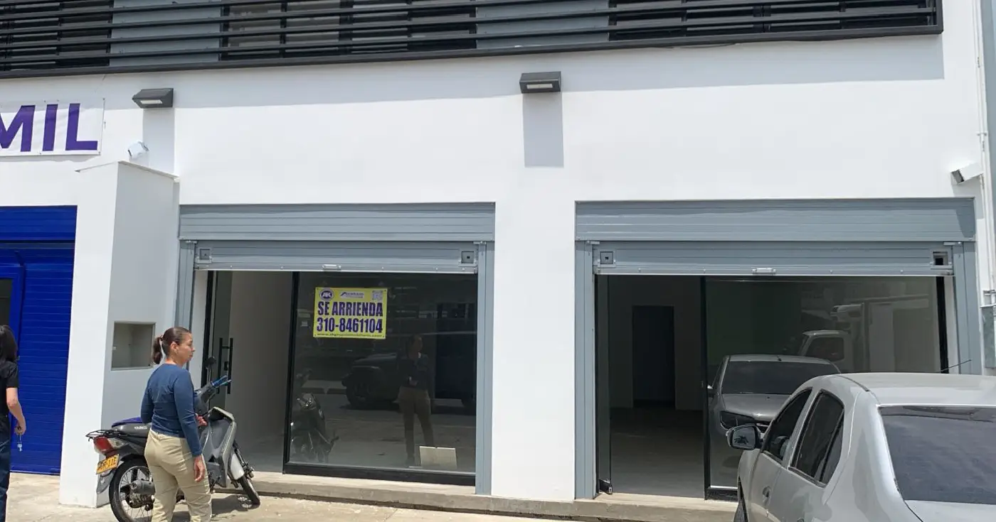 Local en Arriendo - Nuevo San Fernando, Calle 5A, 35,0 m² — CREBI