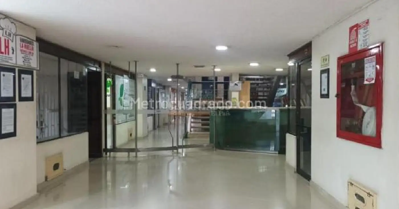 Oficina  en Venta - Versalles, Calle 19 Norte, 28,0 m² (foto 2) — CREBI