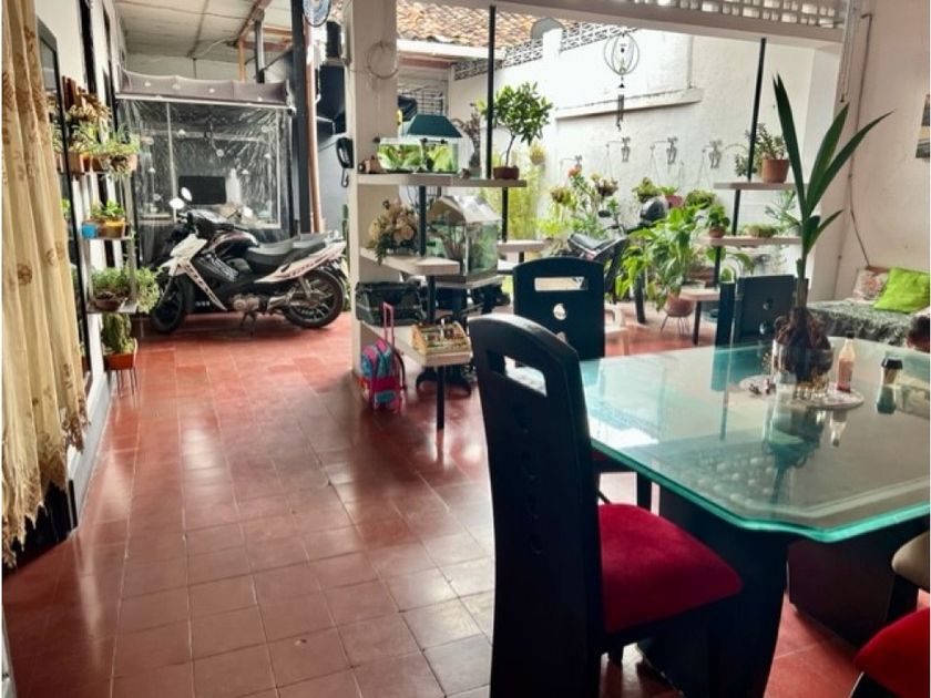 Multifamily en Venta - Carrera 8, 350,0 m² (foto 3) — CREBI