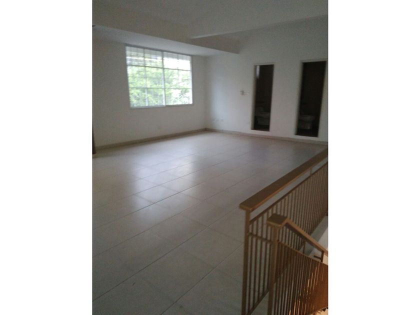 Edificio en Venta - Avenida 8 Norte, Santa Mónica Recidencial, 225,0 m² (foto 10) — CREBI