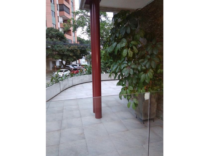 Edificio en Venta - Avenida 8 Norte, Santa Mónica Recidencial, 225,0 m² (foto 2) — CREBI
