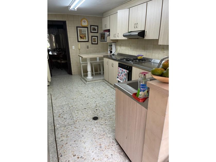 Edificio en Venta - Calle 47B Norte, Vipasa, 450,0 m² (foto 9) — CREBI