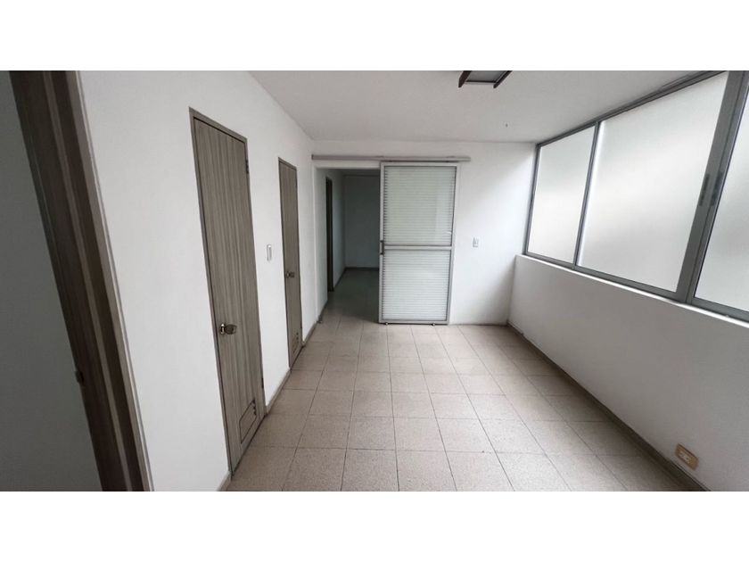 Oficina  en Venta - Avenida 3 Norte, San Vicente, 41,0 m² — CREBI