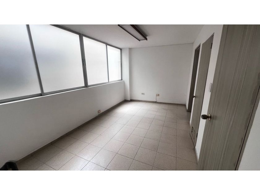 Oficina  en Venta - Avenida 3 Norte, San Vicente, 41,0 m² (foto 6) — CREBI