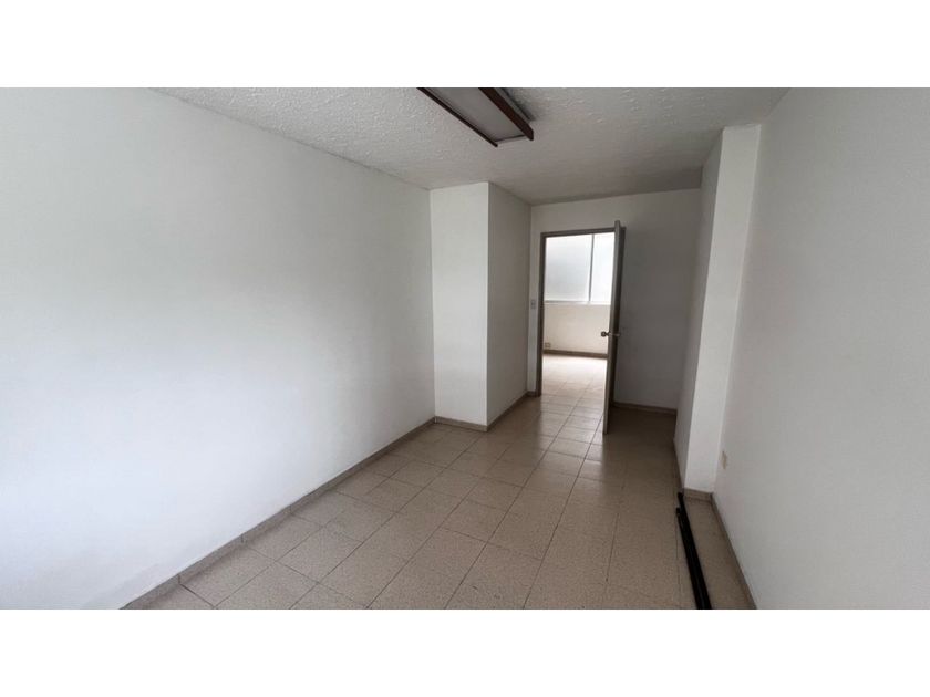 Oficina  en Venta - Avenida 3 Norte, San Vicente, 41,0 m² (foto 8) — CREBI