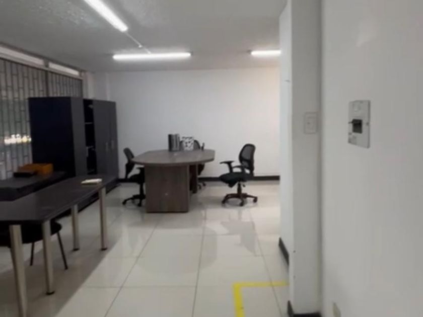 Local en Venta - Calle 5, El Lido, 23,0 m² (foto 3) — CREBI