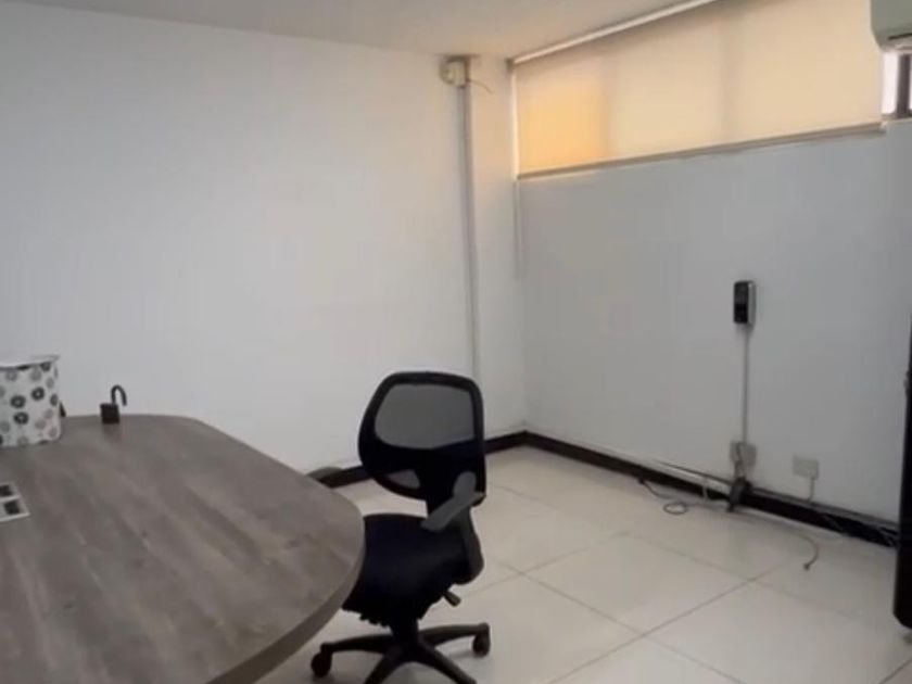 Local en Venta - Calle 5, El Lido, 23,0 m² (foto 5) — CREBI