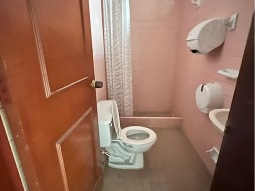Edificio en Venta - Avenida 9 Norte, Granada, 403,0 m² (foto 9) — CREBI