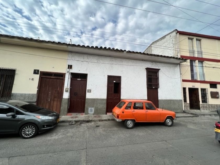 Multifamily en Venta - Calle 7, 350,0 m² — CREBI