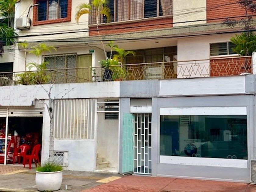 Multifamily en Venta - Calle 10 Norte, Juanambú, 444,0 m² — CREBI