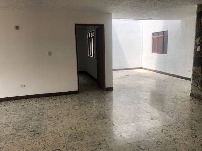 Multifamily en Venta - Calle 10 Norte, Juanambú, 444,0 m² (foto 4) — CREBI