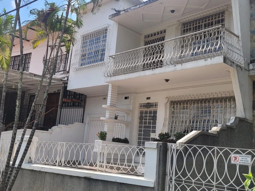 Edificio en Venta - Calle 2 Oeste, Miraflores, 325,0 m² — CREBI