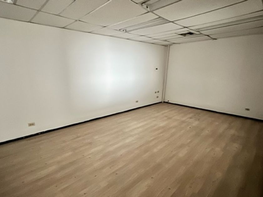 Local en Venta - Calle 42 Norte, Popular, 1074,0 m² (foto 3) — CREBI