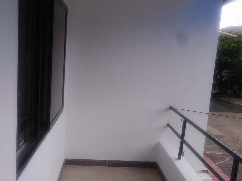 Edificio en Venta - Avenida 4 Norte, San Vicente, 400,0 m² — CREBI