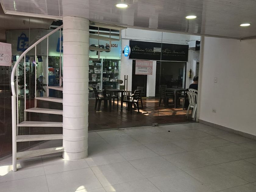 Local en Venta - Avenida 5 Norte, San Vicente, 50,0 m² (foto 6) — CREBI