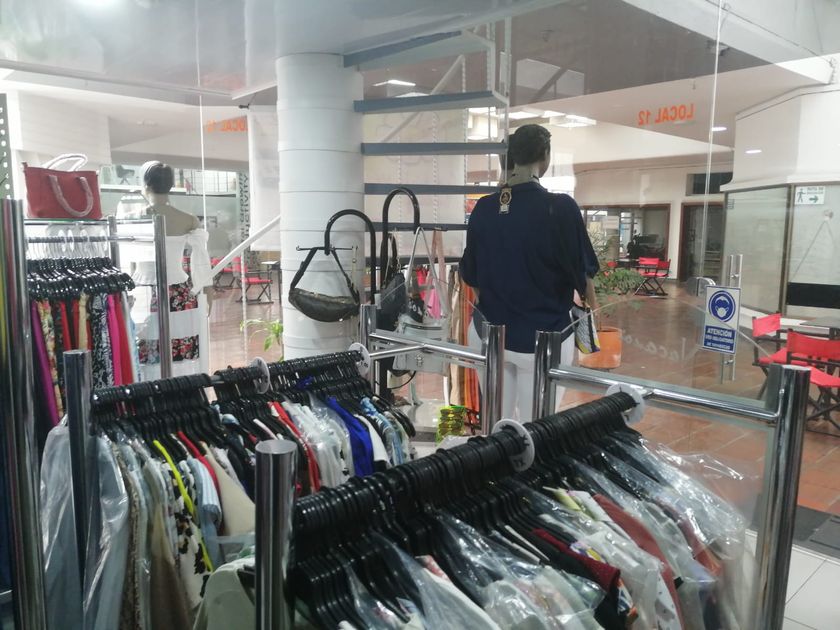 Local en Venta - Avenida 5A Norte, San Vicente, 90,0 m² (foto 2) — CREBI