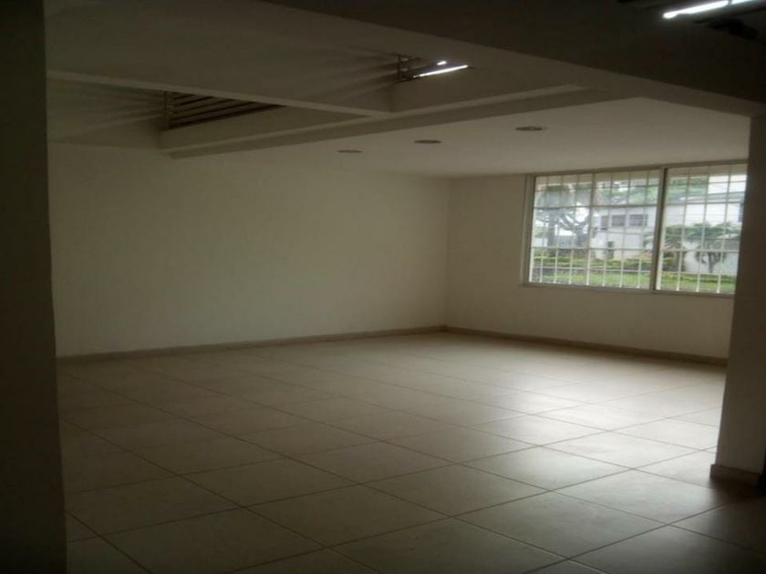 Edificio en Venta - Avenida 9 Norte, Santa Mónica Recidencial, 325,0 m² (foto 7) — CREBI
