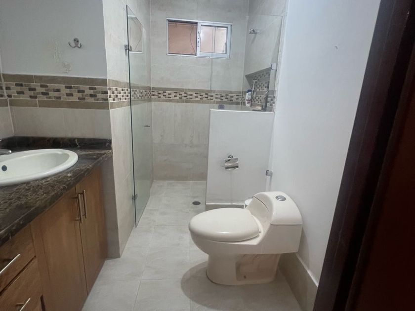 Multifamily en Venta - Avenida 3H Norte, Vipasa, 450,0 m² (foto 7) — CREBI