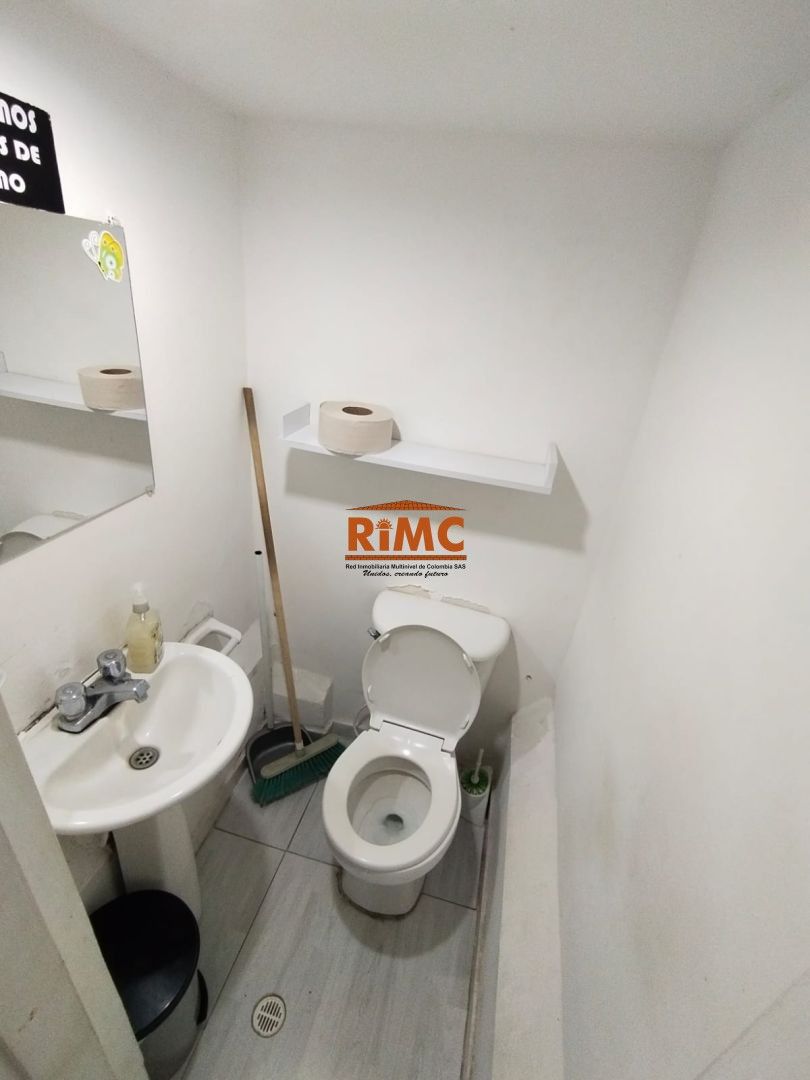 Local en Arriendo - Sector Plaza de Bolivar, Centro, Carrera 9, 40,0 m² (foto 7) — CREBI