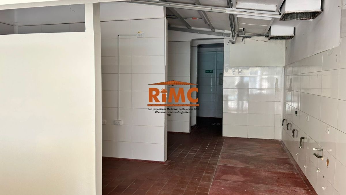 Local en Arriendo - Berlin, Calle 2, 200,0 m² — CREBI