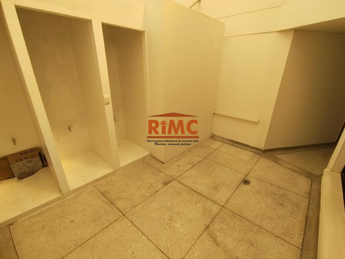 Local en Arriendo - Maraya, Carrera 11, 250,0 m² — CREBI