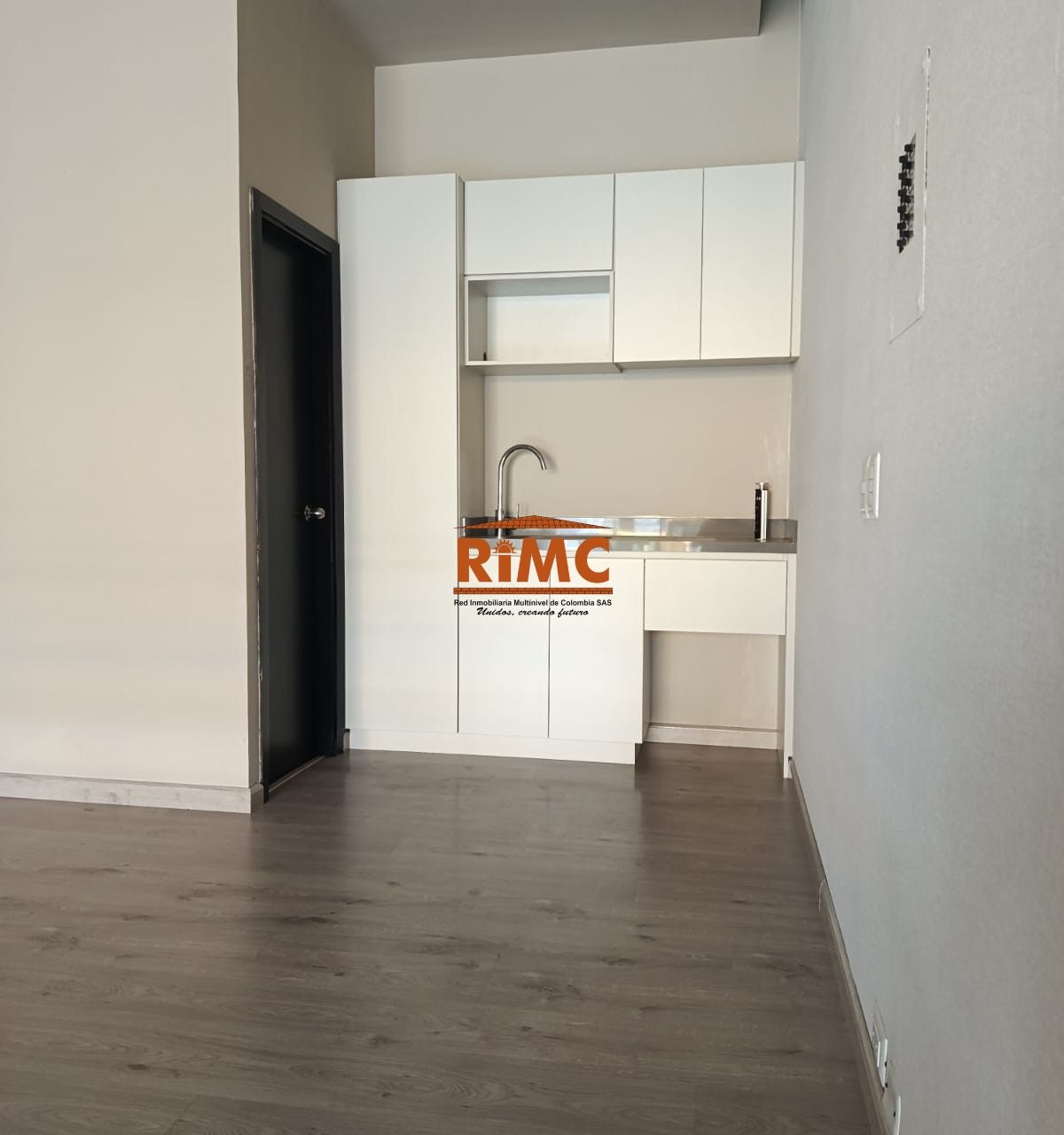 Local en Arriendo - Av Simon Bolivar, Avenida Simón Bolívar, 52,0 m² (foto 5) — CREBI
