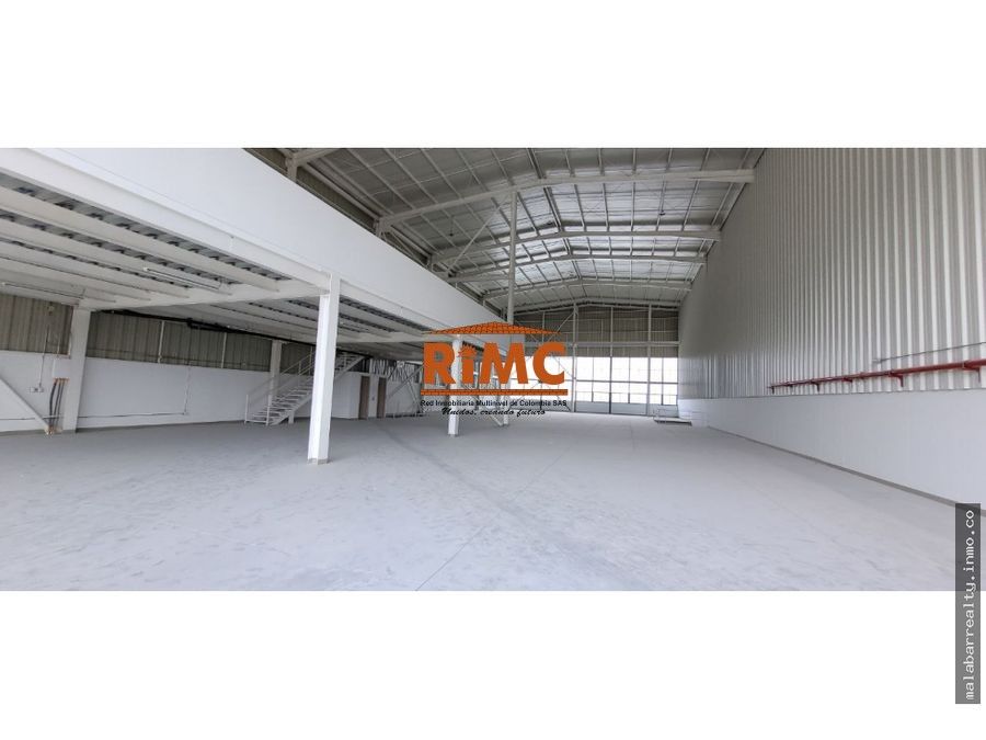 Bodega en Arriendo - La Villa, Comuna Olímpica, Calle 83B, 1916,0 m² (foto 4) — CREBI