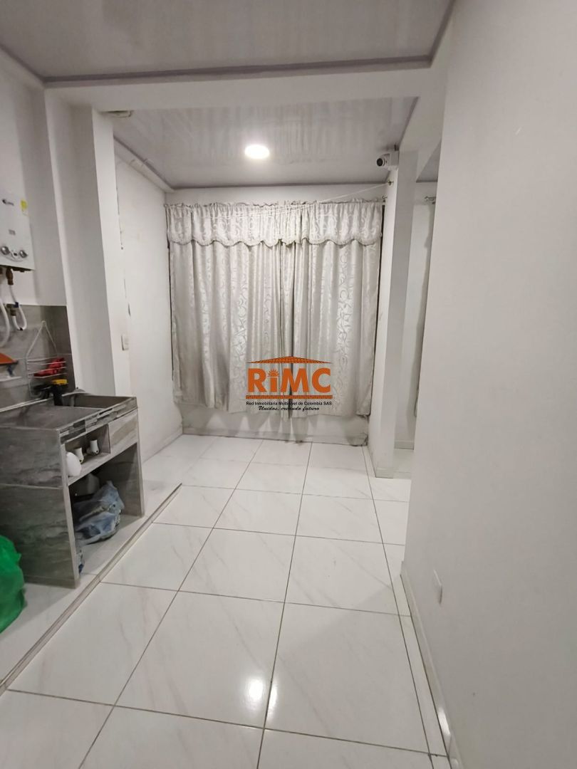 Edificio en Venta - Megabus, Bloques Primero de Febrero, Primero de Febrero, Centro, AMCO, Area Metropolitana Centro Occidente, Pereira, Risaralda, RAP Eje Cafetero, 160001, Colombia, 200,0 m² (foto 5) — CREBI