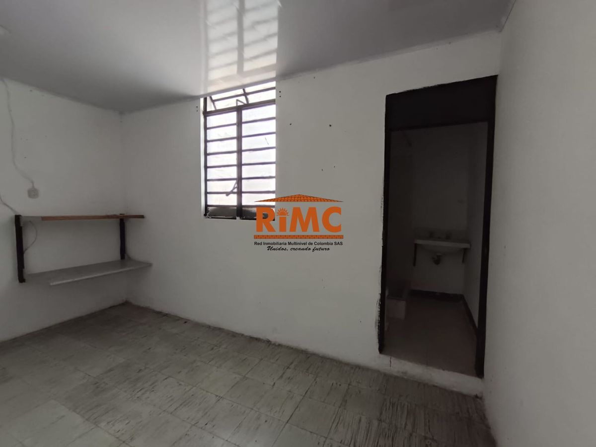 Local en Arriendo - El Pavo, 22-81, Carrera 5, Sector Plaza de Bolivar, Sector Lago Uribe, Centro, AMCO, Area Metropolitana Centro Occidente, Pereira, Risaralda, RAP Eje Cafetero, 660002, Colombia, 470,0 m² (foto 14) — CREBI