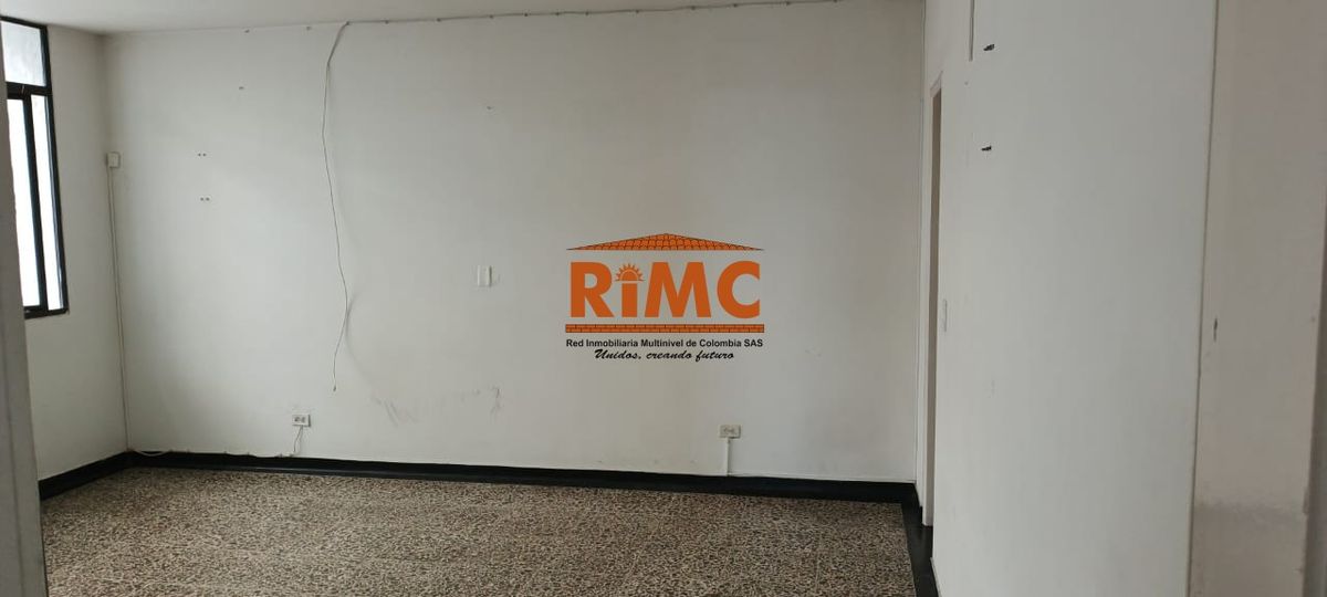 Edificio en Venta - Sector 30 de Agosto, Carrera 13, 1750,0 m² (foto 17) — CREBI