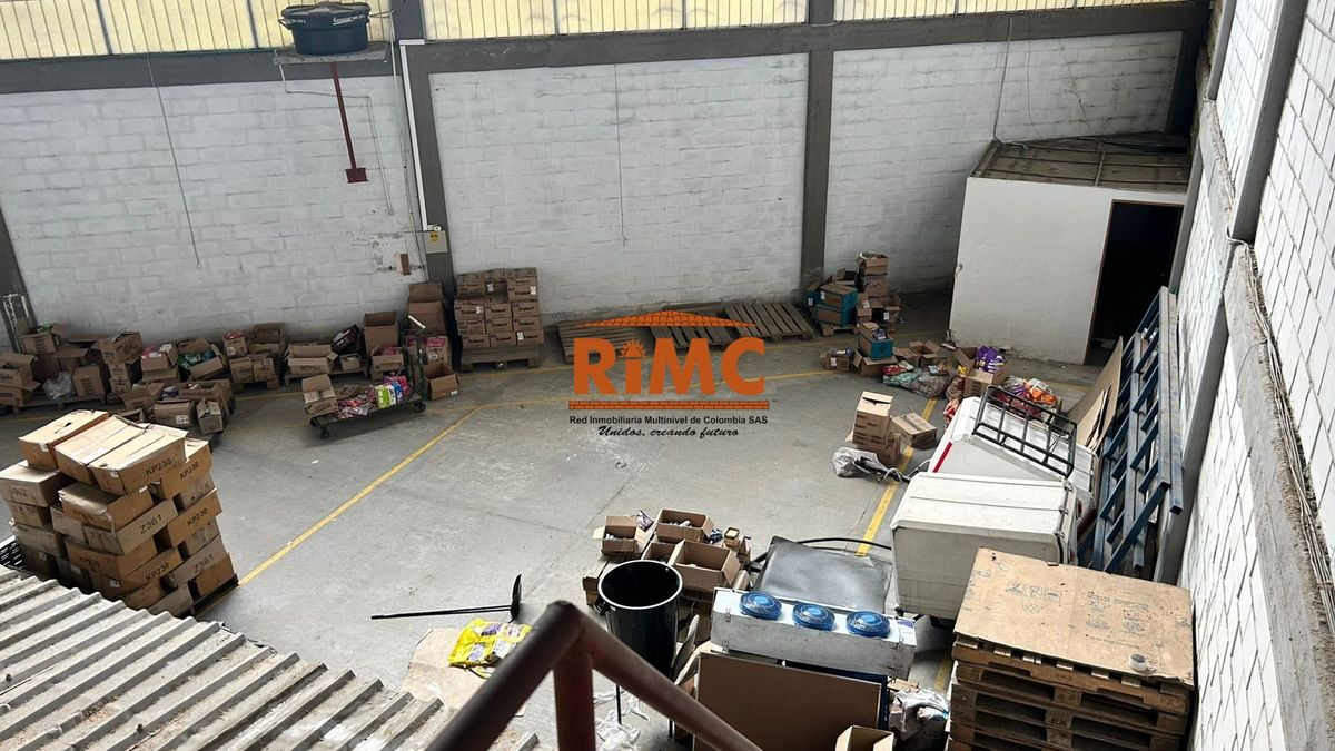 Bodega en Arriendo - Camilo Torres, 2800,0 m² (foto 18) — CREBI