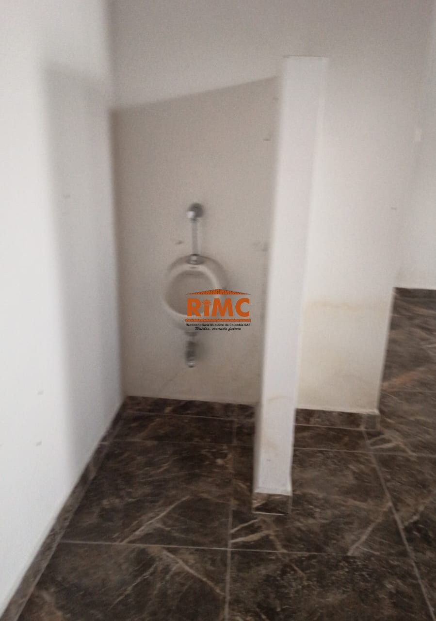 Local en Arriendo - Calle 17, Sector Galeria Central, Centro, AMCO, Area Metropolitana Centro Occidente, Pereira, Risaralda, RAP Eje Cafetero, 660001, Colombia, 140,0 m² (foto 7) — CREBI