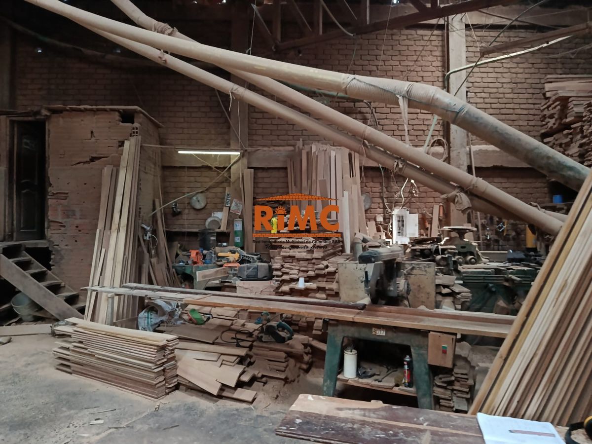 Bodega en Venta - Diagonal 42, 2100,0 m² (foto 2) — CREBI