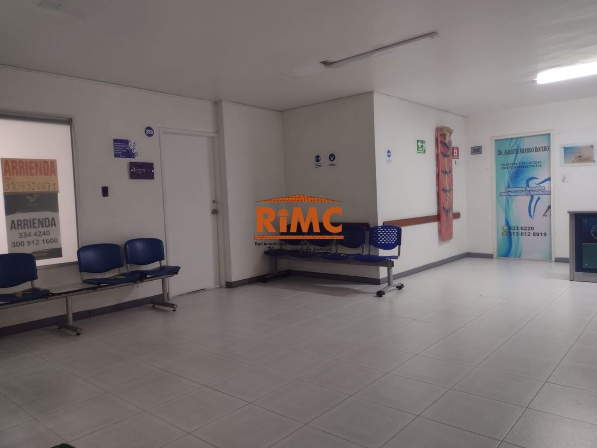 Oficina  en Venta - Sector Plaza de Bolivar, Centro, Carrera 9, 48,0 m² (foto 2) — CREBI