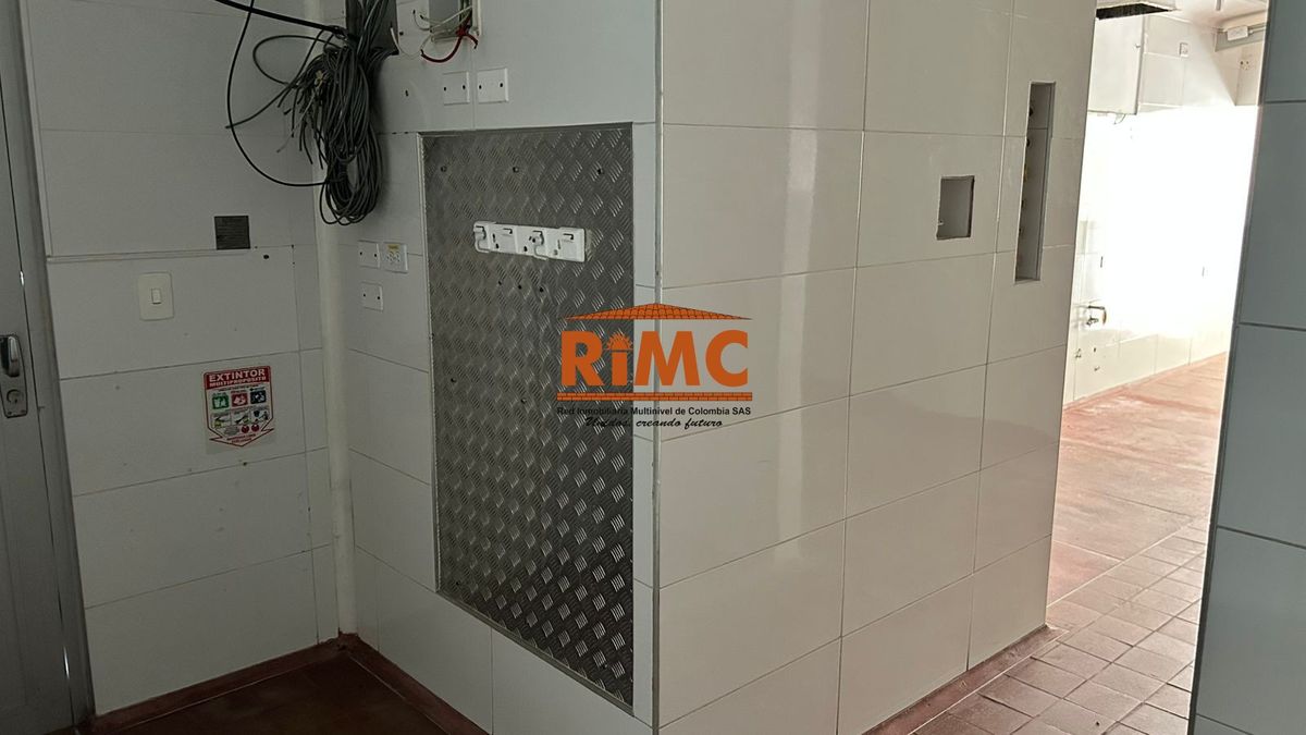 Local en Arriendo - Berlin, Calle 2, 200,0 m² (foto 2) — CREBI