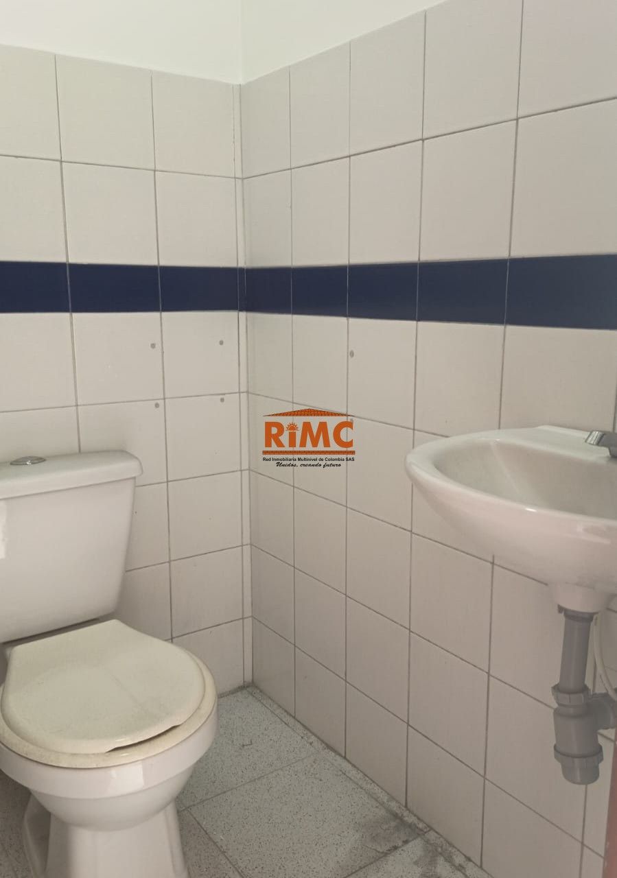 Oficina  en Arriendo - Calle 20, Sector Plaza de Bolivar, Centro, AMCO, Area Metropolitana Centro Occidente, Pereira, Risaralda, RAP Eje Cafetero, 660001, Colombia, 25,0 m² (foto 3) — CREBI