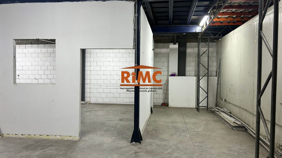 Bodega en Arriendo - Camilo Torres, 2800,0 m² (foto 2) — CREBI
