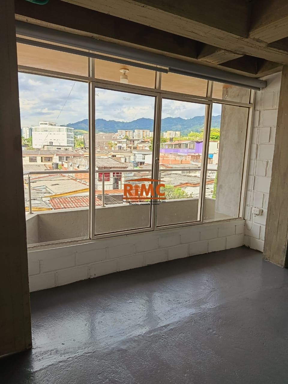 Local en Arriendo - La Pradera, Avenida la Pradera, 160,0 m² — CREBI