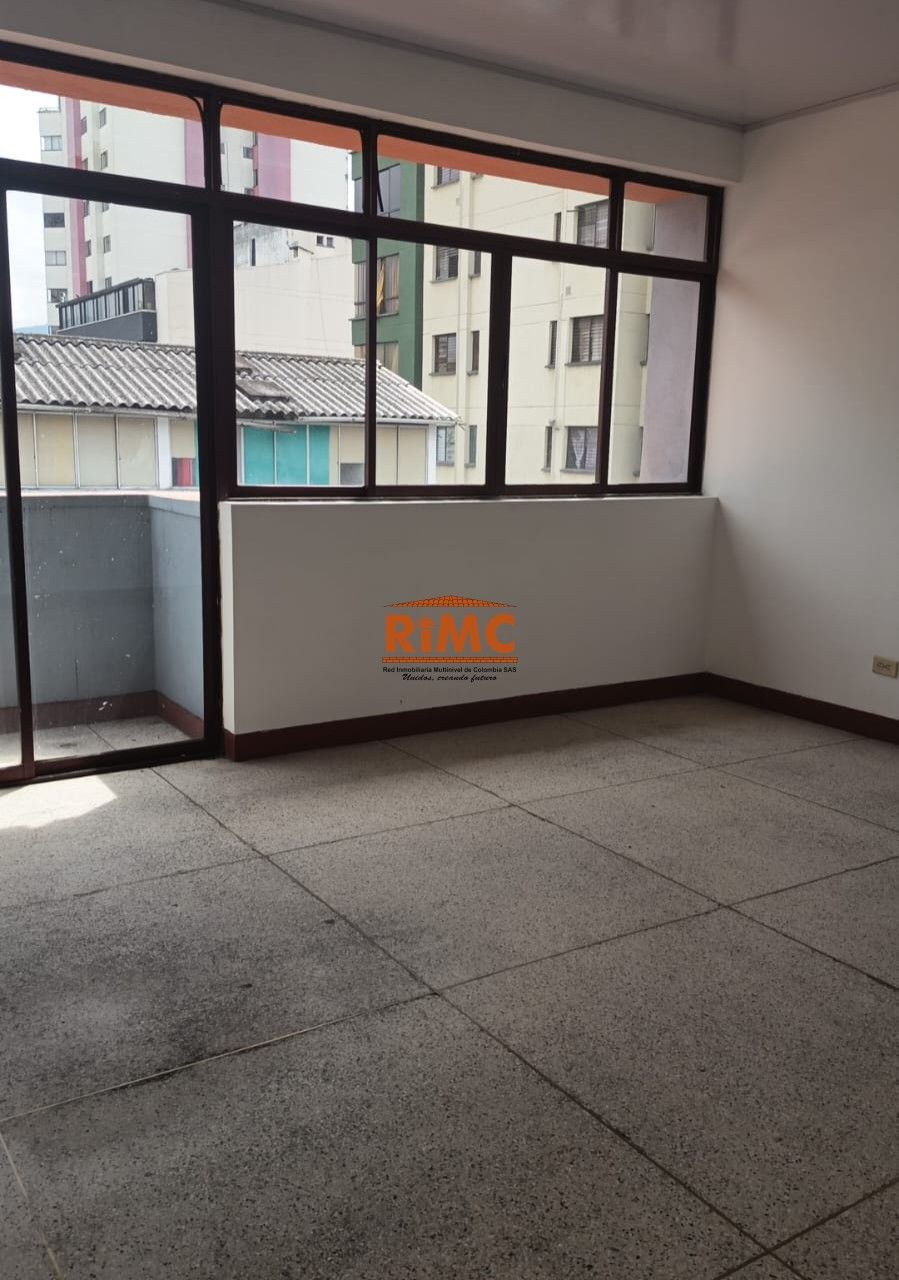 Oficina  en Arriendo - Calle 20, Sector Plaza de Bolivar, Centro, AMCO, Area Metropolitana Centro Occidente, Pereira, Risaralda, RAP Eje Cafetero, 660001, Colombia, 25,0 m² (foto 2) — CREBI