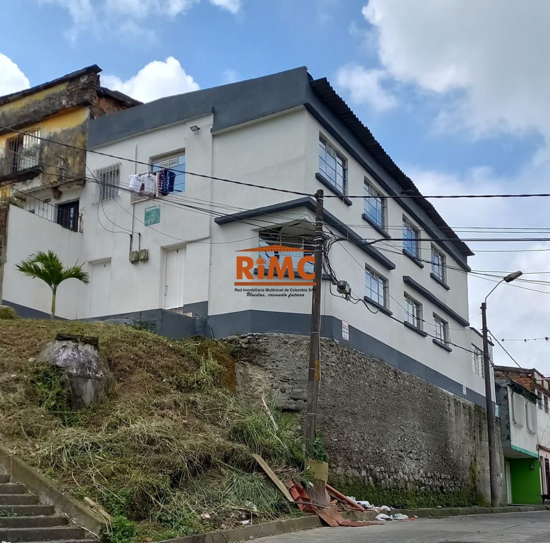 Multifamily en Venta - Los Rosales, Diagonal 25, 320,0 m² — CREBI