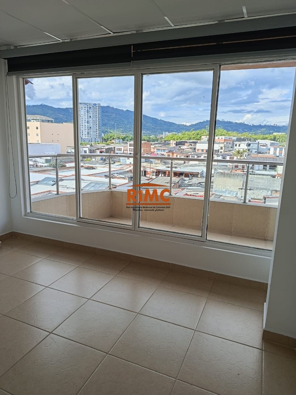 Local en Arriendo - La Pradera, Avenida la Pradera, 160,0 m² (foto 3) — CREBI