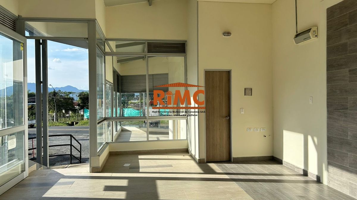 Local en Arriendo - Berlin, Calle 2, 200,0 m² (foto 3) — CREBI