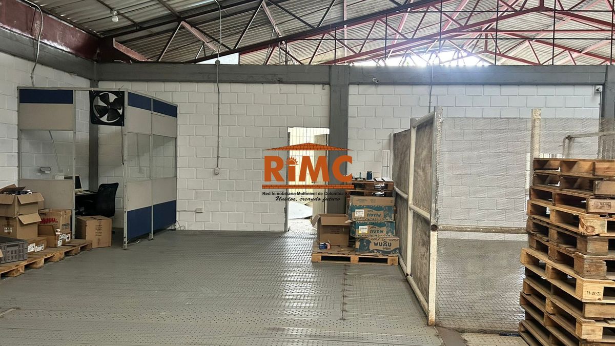 Bodega en Arriendo - Camilo Torres, 2800,0 m² (foto 4) — CREBI