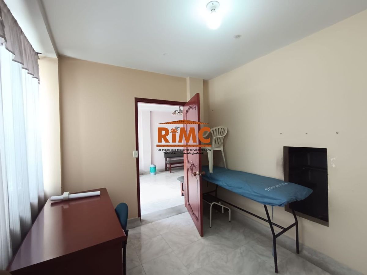Oficina  en Arriendo - Calle 21, Sector Plaza de Bolivar, Centro, AMCO, Area Metropolitana Centro Occidente, Pereira, Risaralda, RAP Eje Cafetero, 660001, Colombia, 10,0 m² (foto 5) — CREBI