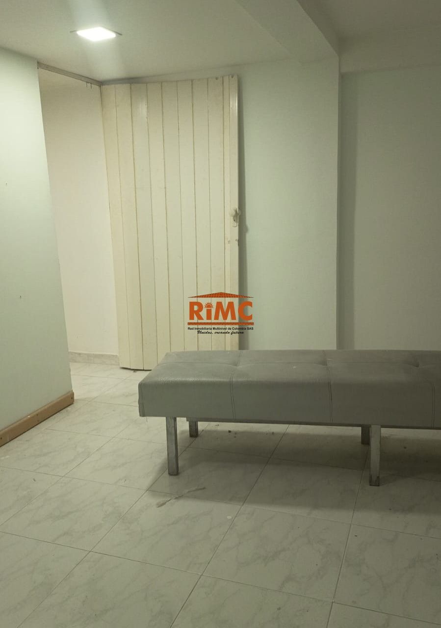 Local en Arriendo - Sector Plaza de Bolivar, Centro, Carrera 9, 40,0 m² (foto 5) — CREBI