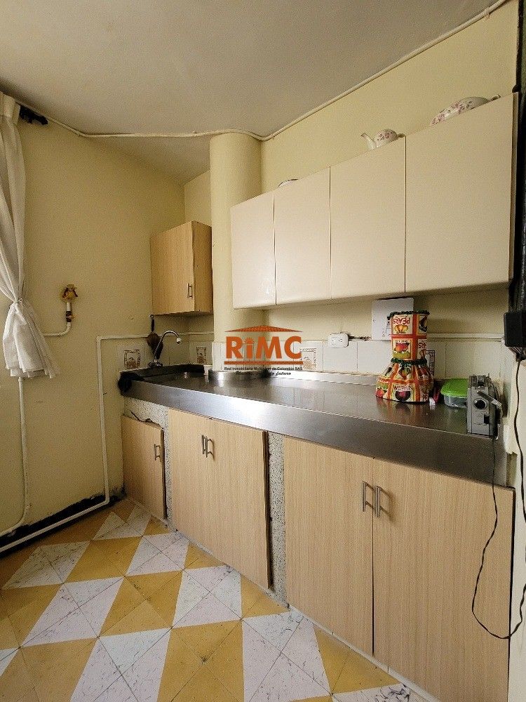 Edificio en Venta - Calle 35, Los Periodistas, Centro, Perimetro Urbano Pereira, Pereira, Risaralda, RAP Eje Cafetero, 660002, Colombia, 393,0 m² (foto 7) — CREBI