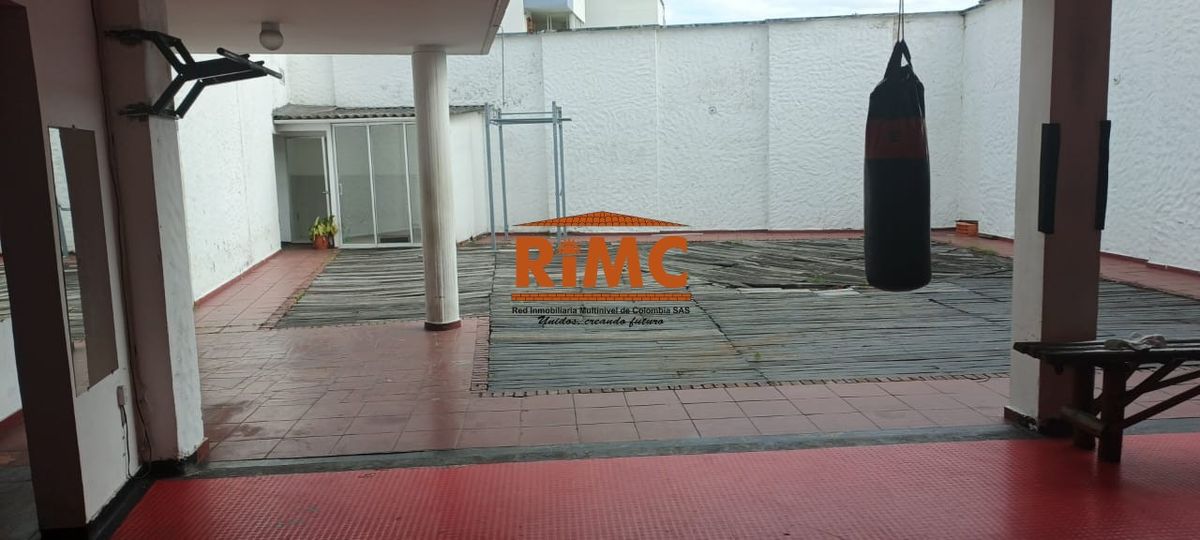 Edificio en Venta - Sector 30 de Agosto, Carrera 13, 1750,0 m² (foto 8) — CREBI